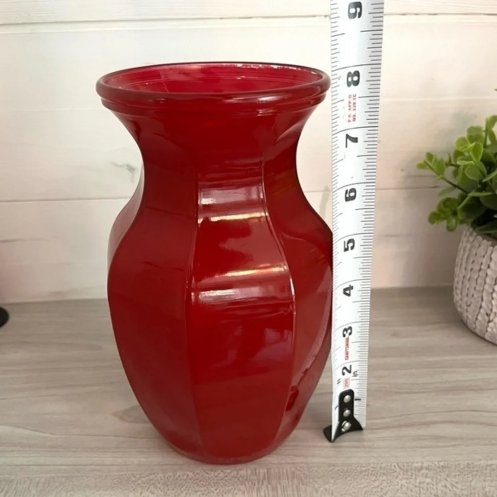 Vintage Garcia Glass Group GGG 2999 Octagon Shaped Red Vase Octagon 8" Flute - Picture 6 of 14